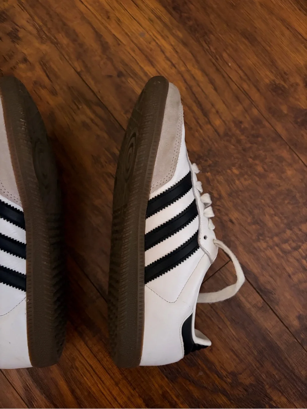 adidas classic low